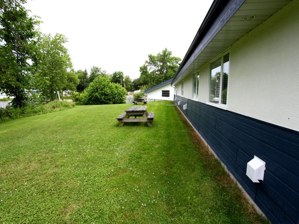 Motel Parc Beaumont Inc. Exteriör bild
